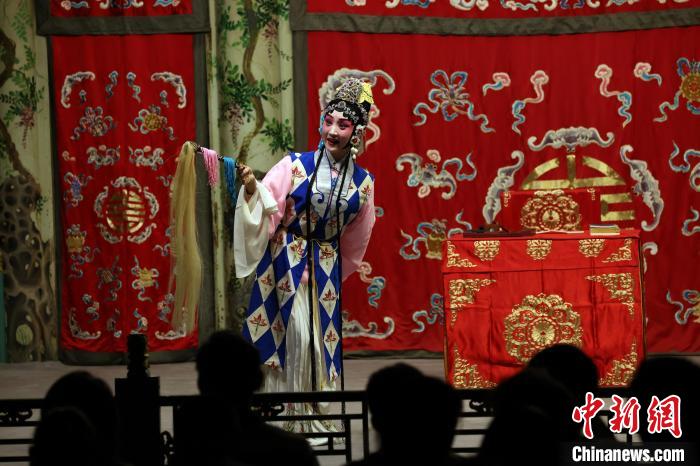 恭王府非遺演出季昆曲專場(chǎng)劇照 恭王府博物館供圖 恭王府非遺演出季昆曲專場(chǎng)劇照 恭王府博物館供圖