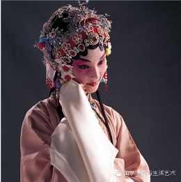 绝美：一诗一词一幅画 一吟一舞一仙境