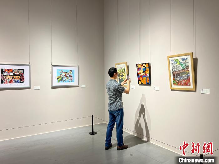 少年兒童筆繪城市發(fā)展與憧憬600件作品亮相重慶美術(shù)館