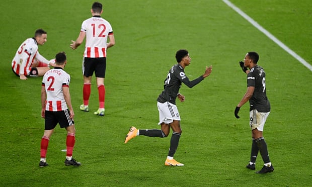 曼聯(lián)3-2逆轉(zhuǎn)，英超客場全勝