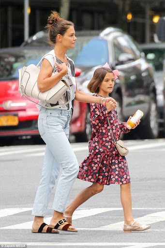 湯姆·克魯斯入邪教8年未見女兒？萌爆炸的小蘇瑞15歲了